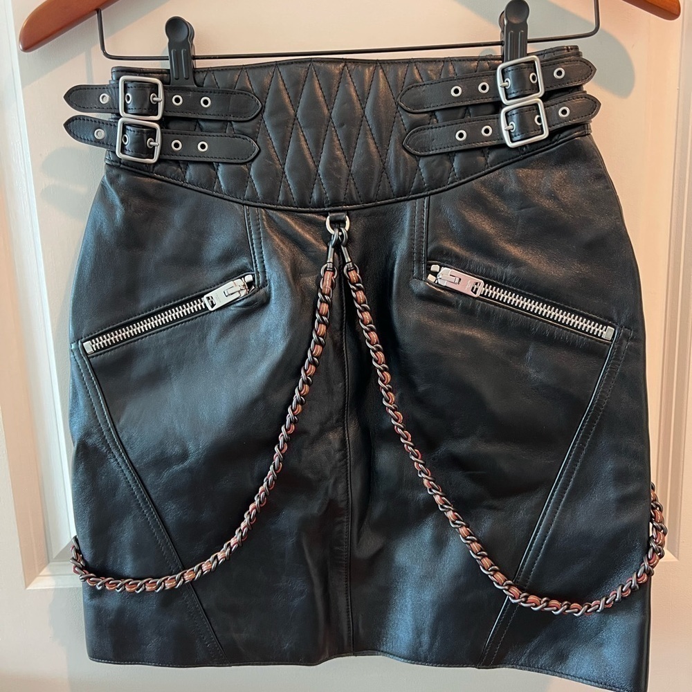 Coach Runway 2017 Resort Chain Link Black Lamb Leather Mini Skirt Size 2